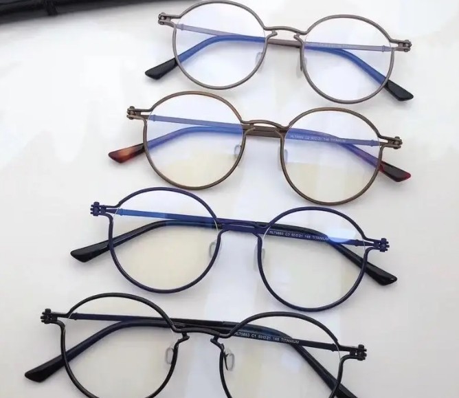 眼鏡市場(chǎng)良莠不齊如何讓消費(fèi)者放心使用 眼鏡市場(chǎng)良莠不齊如何讓消費(fèi)者放心使用