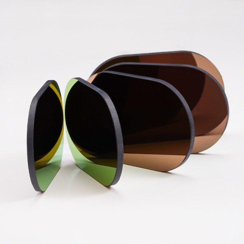 黑玻璃濾光片的高截止率及其光學(xué)優(yōu)勢(shì)特點(diǎn) 黑玻璃濾光片的高截止率及其光學(xué)優(yōu)勢(shì)特點(diǎn)